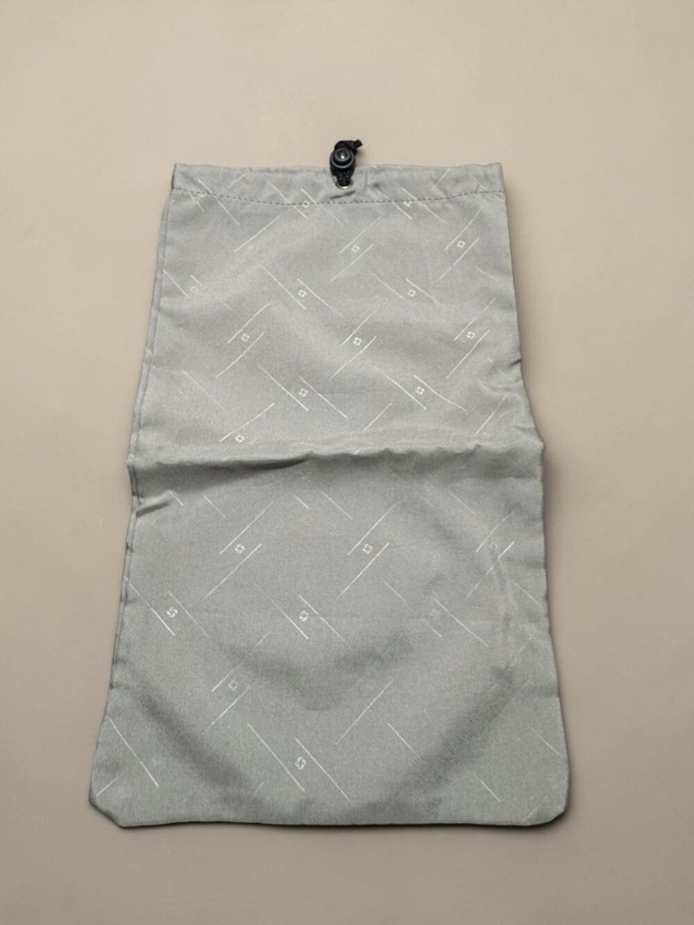 Samsonite Gray Drawstring Storage Bag With Geometric Print - Lightweight Bag